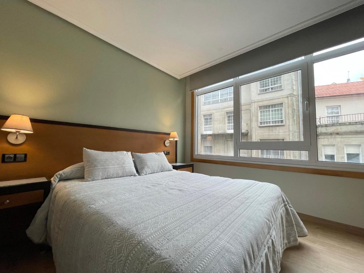 Aparthotel Arenteiro Carballiño Exteriör bild